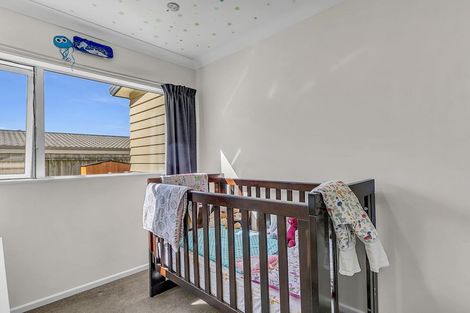 Photo of property in 10 Moonraker Place, Whitby, Porirua, 5024