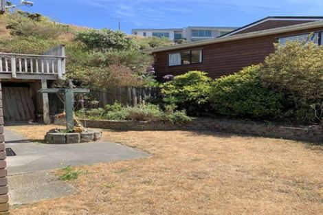 Photo of property in 13a Shastri Terrace, Khandallah, Wellington, 6035