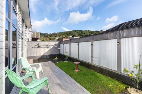 Photo of property in 50 Main Road, Wainuiomata, Lower Hutt, 5014