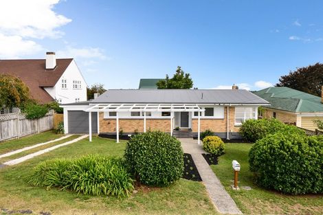 Photo of property in 5a Hillcrest Road, Hillcrest, Hamilton, 3216