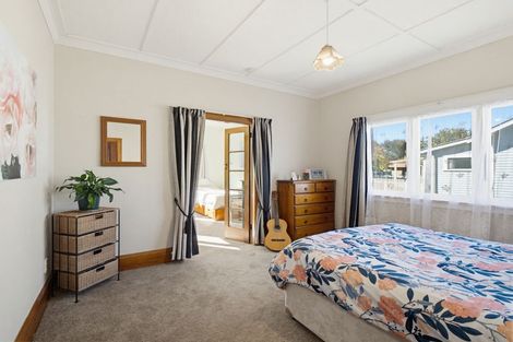 Photo of property in 61 Barraud Street, Dannevirke, 4930