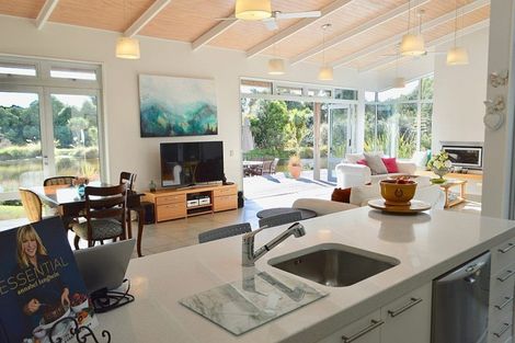 Photo of property in 31 Waitaheke Road, Te Horo, Otaki, 5581