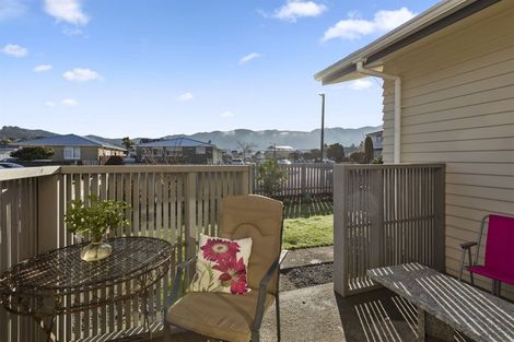 Photo of property in 8 Matthews Road, Wainuiomata, Lower Hutt, 5014