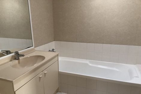 Photo of property in 9 Farmdale Court, Flat Bush, Auckland, 2019