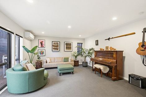 Photo of property in 11 Ramphal Terrace, Khandallah, Wellington, 6035