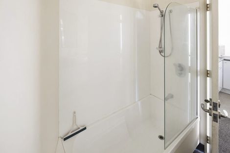 Photo of property in Hume House, 152u9 The Terrace, Wellington Central, Wellington, 6011