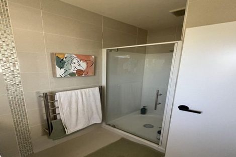 Photo of property in 3a Paton Avenue, Te Atatu South, Auckland, 0610