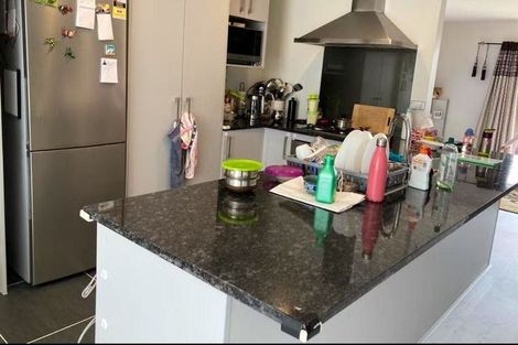 Photo of property in 43 Treestump Road, Takanini, 2112