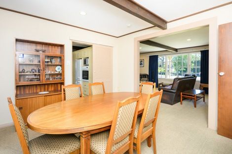 Photo of property in 31 Redwood Grove, Hokowhitu, Palmerston North, 4410