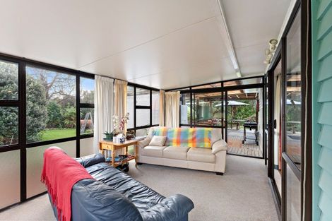 Photo of property in 30 Convent Road, Otaki, 5512