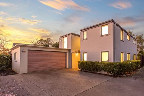 Photo of property in 34 Hamilton Avenue, Ilam, Christchurch, 8041