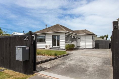 Photo of property in 59 Pacific Road, North New Brighton, Christchurch, 8083