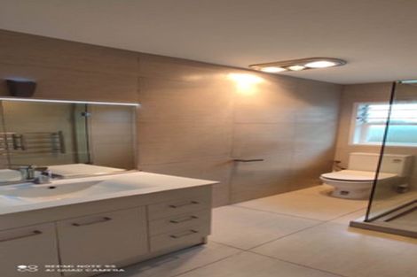 Photo of property in 1/39 Lancaster Road, Beach Haven, Auckland, 0626