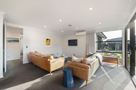 Photo of property in 14 Kohunga Crescent, Bottle Lake, Christchurch, 8083