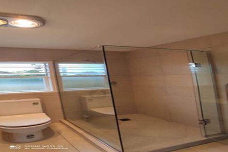 Photo of property in 1/39 Lancaster Road, Beach Haven, Auckland, 0626