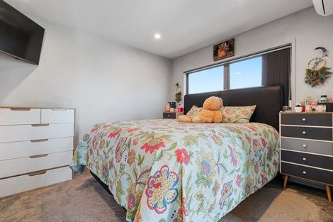 Photo of property in 1/1a Halsey Road, Manurewa, Auckland, 2102
