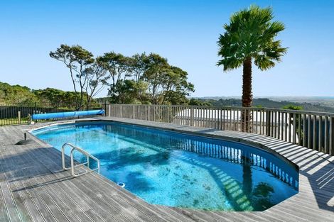 Photo of property in 854 Inland Road, Helensville, 0875