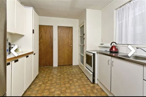 Photo of property in 8 Jenanne Place, Totara Vale, Auckland, 0629