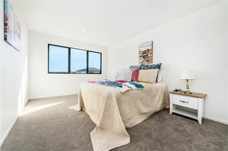 Photo of property in 19 Woven Place, Karaka, Papakura, 2113