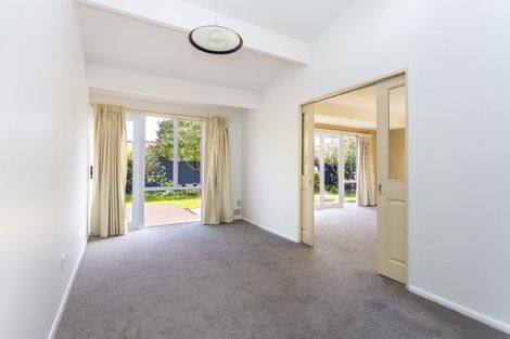 Photo of property in 20 Highfield Place, Avonhead, Christchurch, 8042
