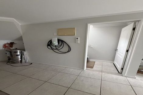 Photo of property in 124 Pemberton Avenue, Bayview, Auckland, 0629