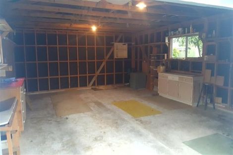 Photo of property in 6 Walton Avenue, Waikanae, 5036