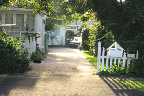 Photo of property in 1/50 Fairview Road, Papatoetoe, Auckland, 2025