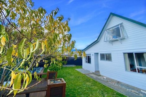 Photo of property in 719f2- Fergusson Drive, Elderslea, Upper Hutt, 5018