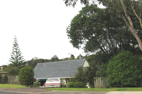 Photo of property in 28 Glamorgan Drive, Torbay, Auckland, 0630