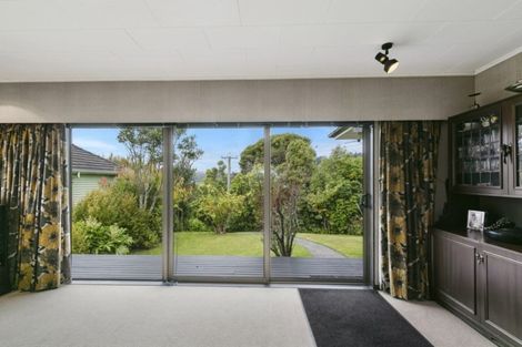 Photo of property in 14 Lees Grove, Wainuiomata, Lower Hutt, 5014