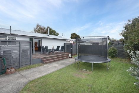 Photo of property in 12 Pryde Place, Feilding, 4702