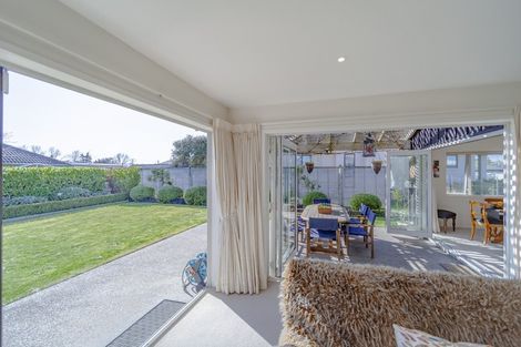 Photo of property in 3 Highgrove Place, Waipukurau, 4200