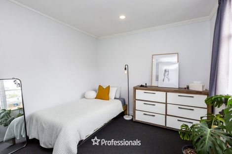 Photo of property in 3 Plateau Road, Te Marua, Upper Hutt, 5018