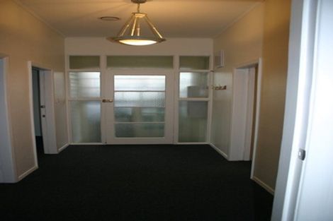 Photo of property in 42 Mitchell Street, Brooklyn, Wellington, 6021