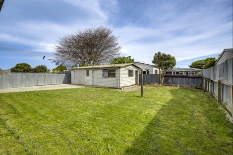 Photo of property in 39 Constable Crescent, Onekawa, Napier, 4110