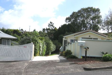 Photo of property in 35 Cyclarama Crescent, Massey, Auckland, 0614
