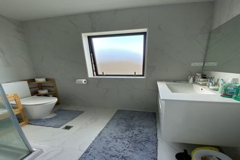 Photo of property in 146a Mcleod Road, Te Atatu South, Auckland, 0610