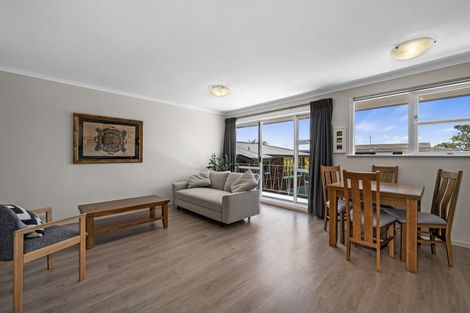Photo of property in 6/20 Saltburn Road, Milford, Auckland, 0620