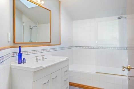 Photo of property in 69 Watford Street, Strowan, Christchurch, 8052