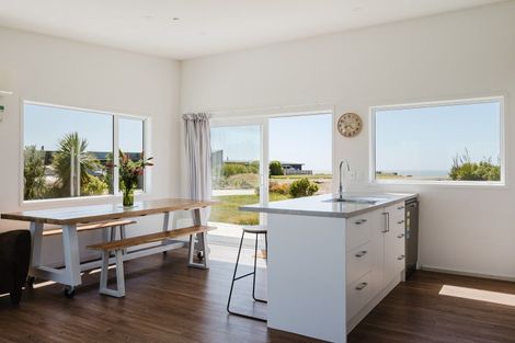 Photo of property in 26 Rochdale Road, Riversdale Beach, Masterton, 5872