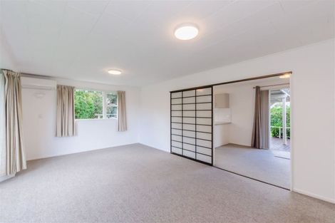 Photo of property in 9 Lesley Grove, Waikanae, 5036