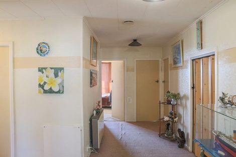 Photo of property in 17 Spencer Street, Bluff, 9814