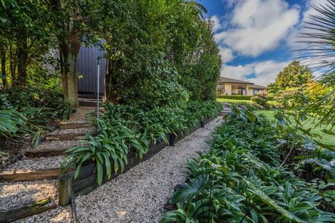 Photo of property in 71 Riddell Road, Kerikeri, 0230