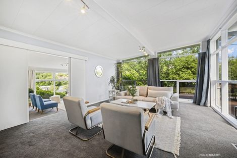 Photo of property in 9 Silverbirch Grove, Churton Park, Wellington, 6037