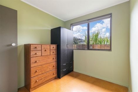 Photo of property in 9 Dalmatia Place, Henderson, Auckland, 0612