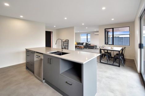 Photo of property in 9 Canal Place, Twizel, 7901