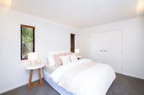 Photo of property in 5 Corry Avenue, Bluff Hill, Napier, 4110