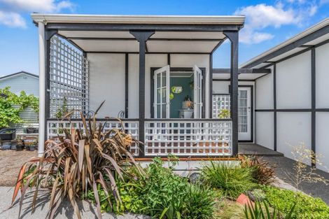 Photo of property in 25b Clifton Avenue, Carterton, 5713