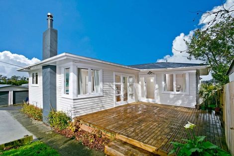 Photo of property in 40 Lyttelton Avenue, Forrest Hill, Auckland, 0620