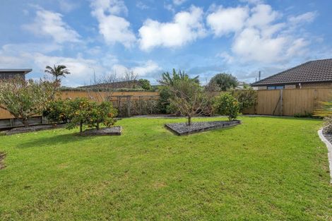 Photo of property in 5 Sando Way, One Tree Point, 0118